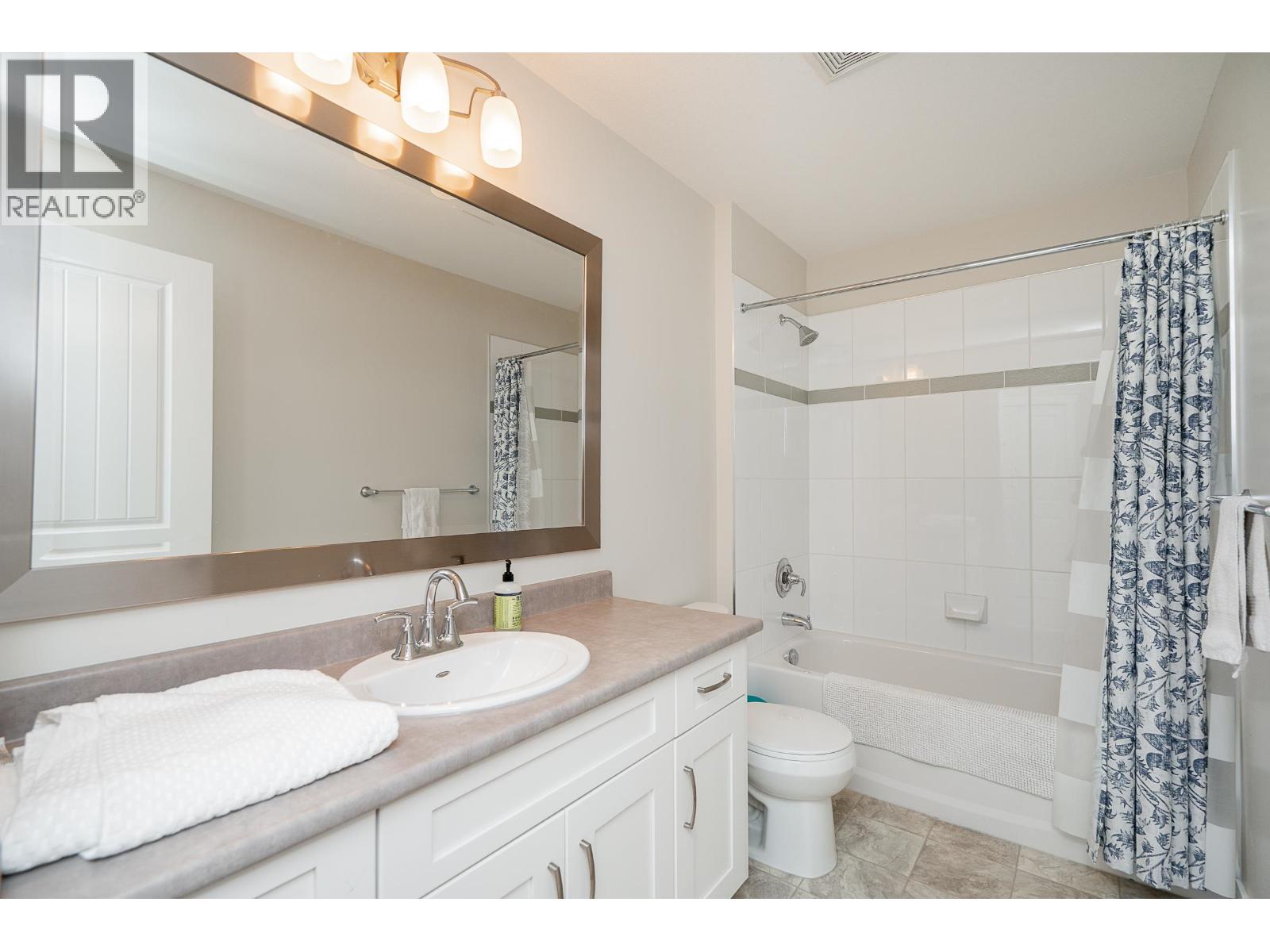 3466 Galloway Avenue, Coquitlam, British Columbia  V3E 0H7 - Photo 30 - R3051426