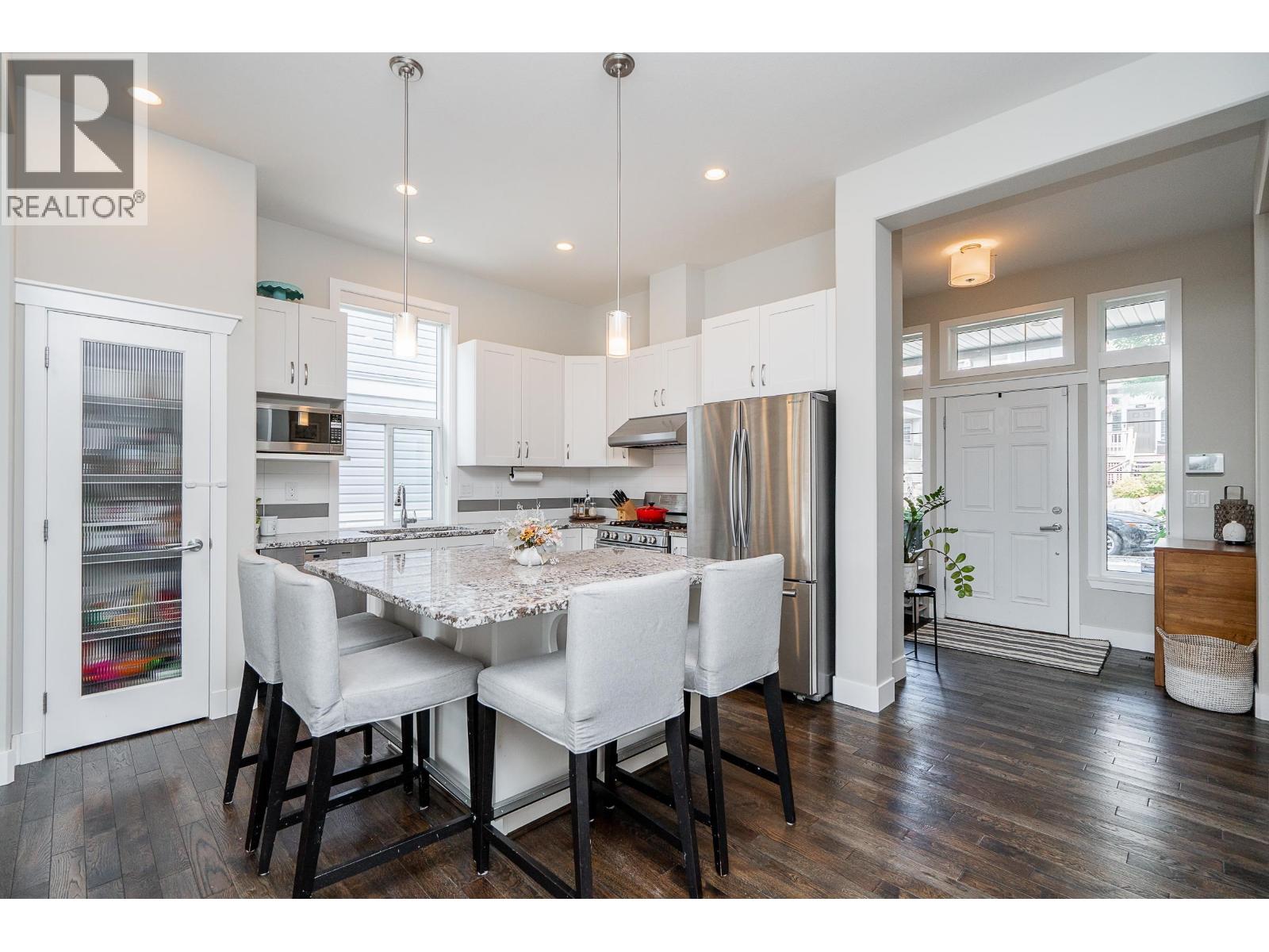 3466 Galloway Avenue, Coquitlam, British Columbia  V3E 0H7 - Photo 4 - R3051426