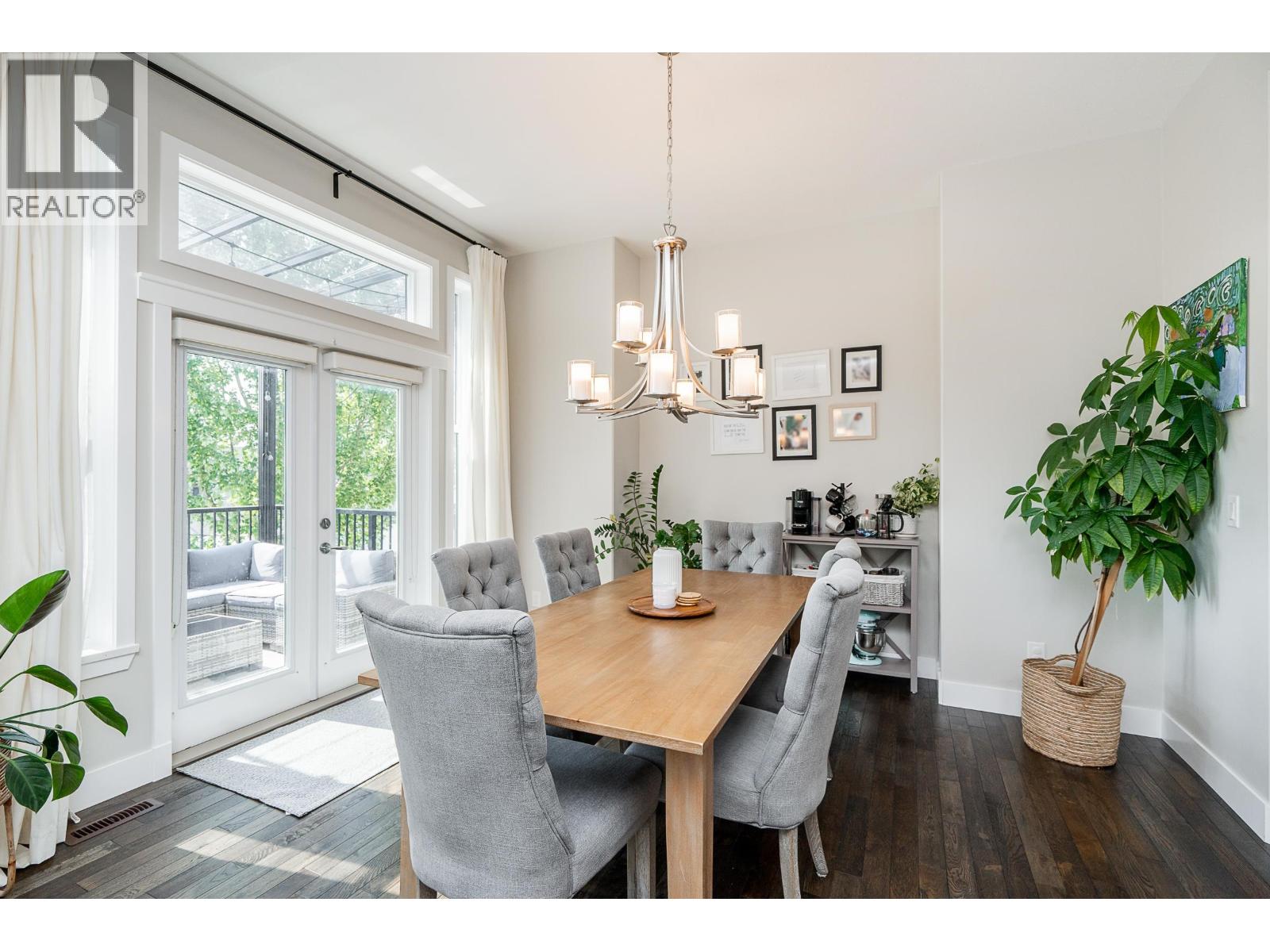 3466 Galloway Avenue, Coquitlam, British Columbia  V3E 0H7 - Photo 9 - R3051426