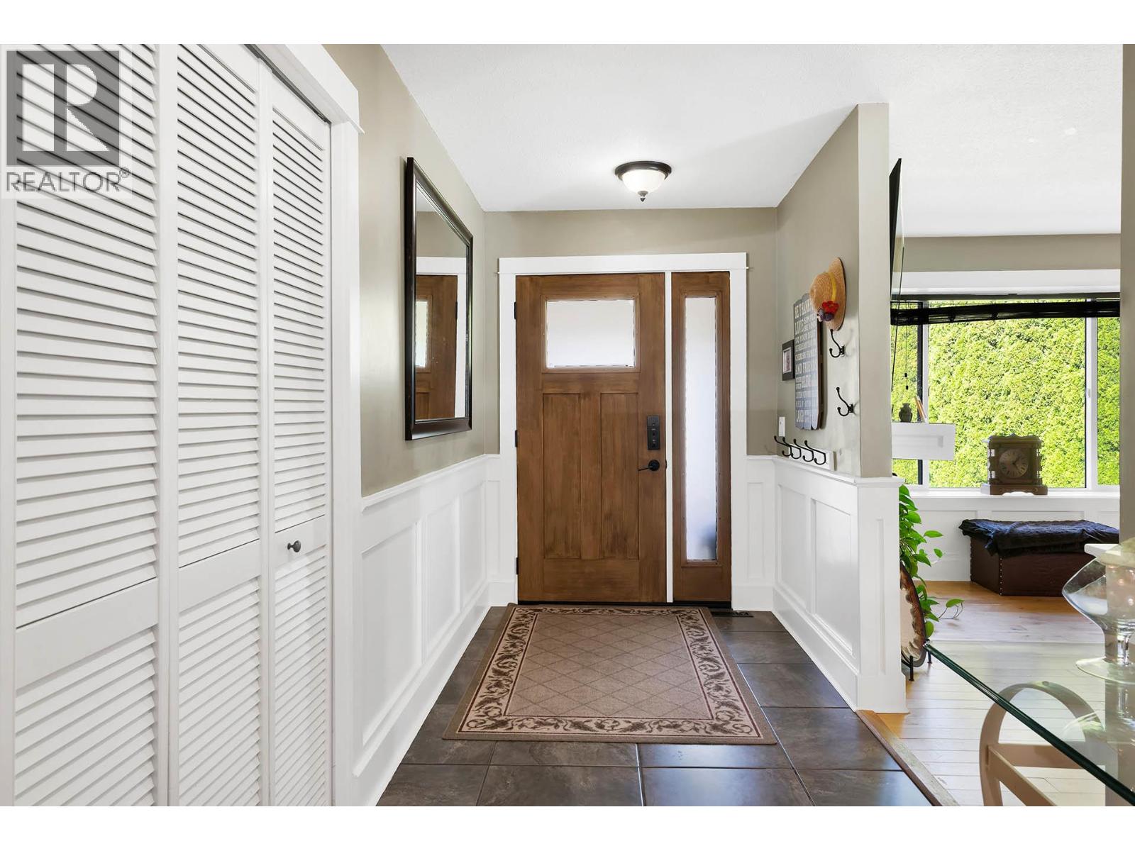 443 Reighmount Drive, Kamloops, British Columbia  V2H 1L8 - Photo 4 - 10363751