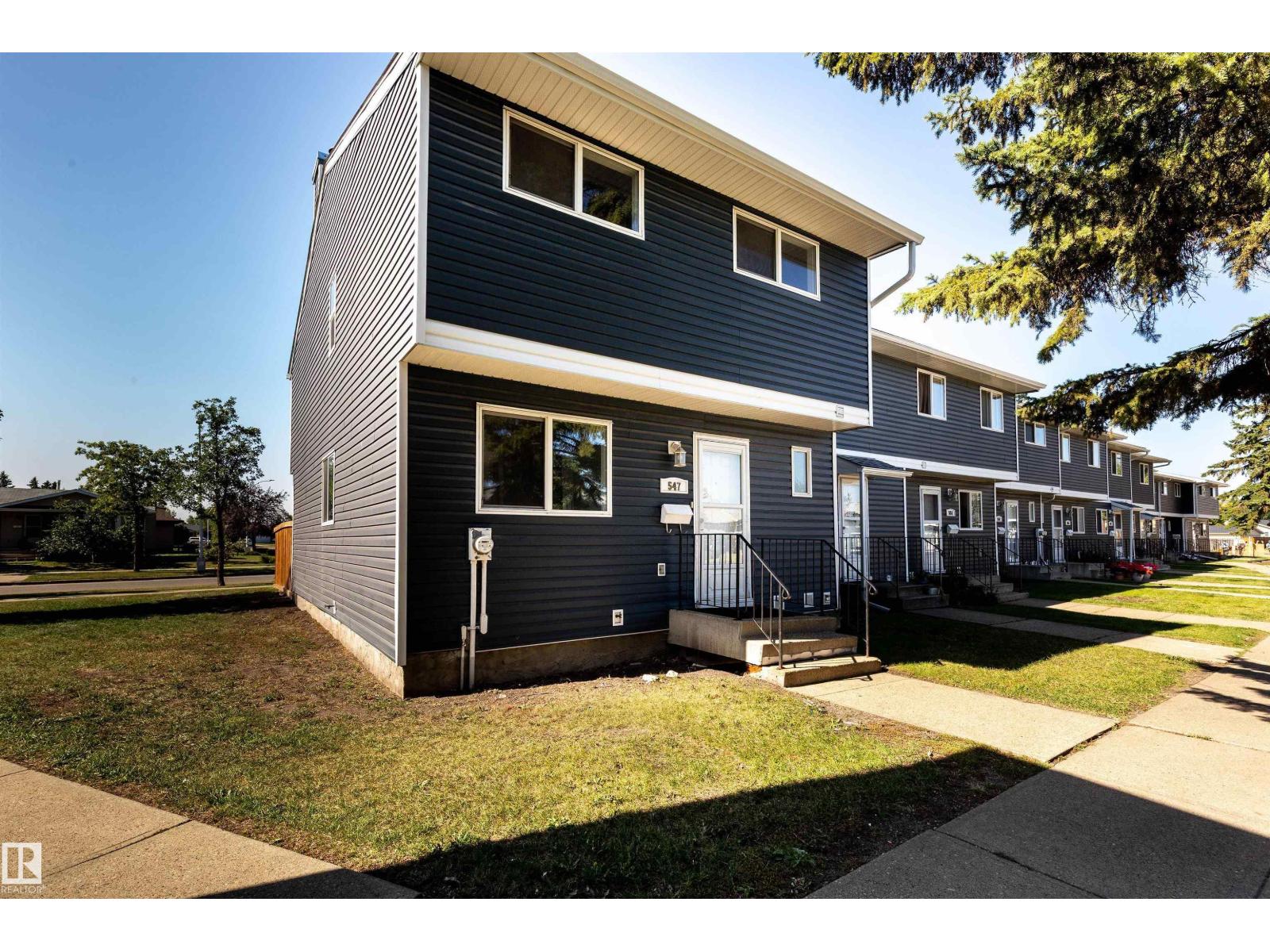 547 DUNLUCE RD NW, Edmonton, Alberta