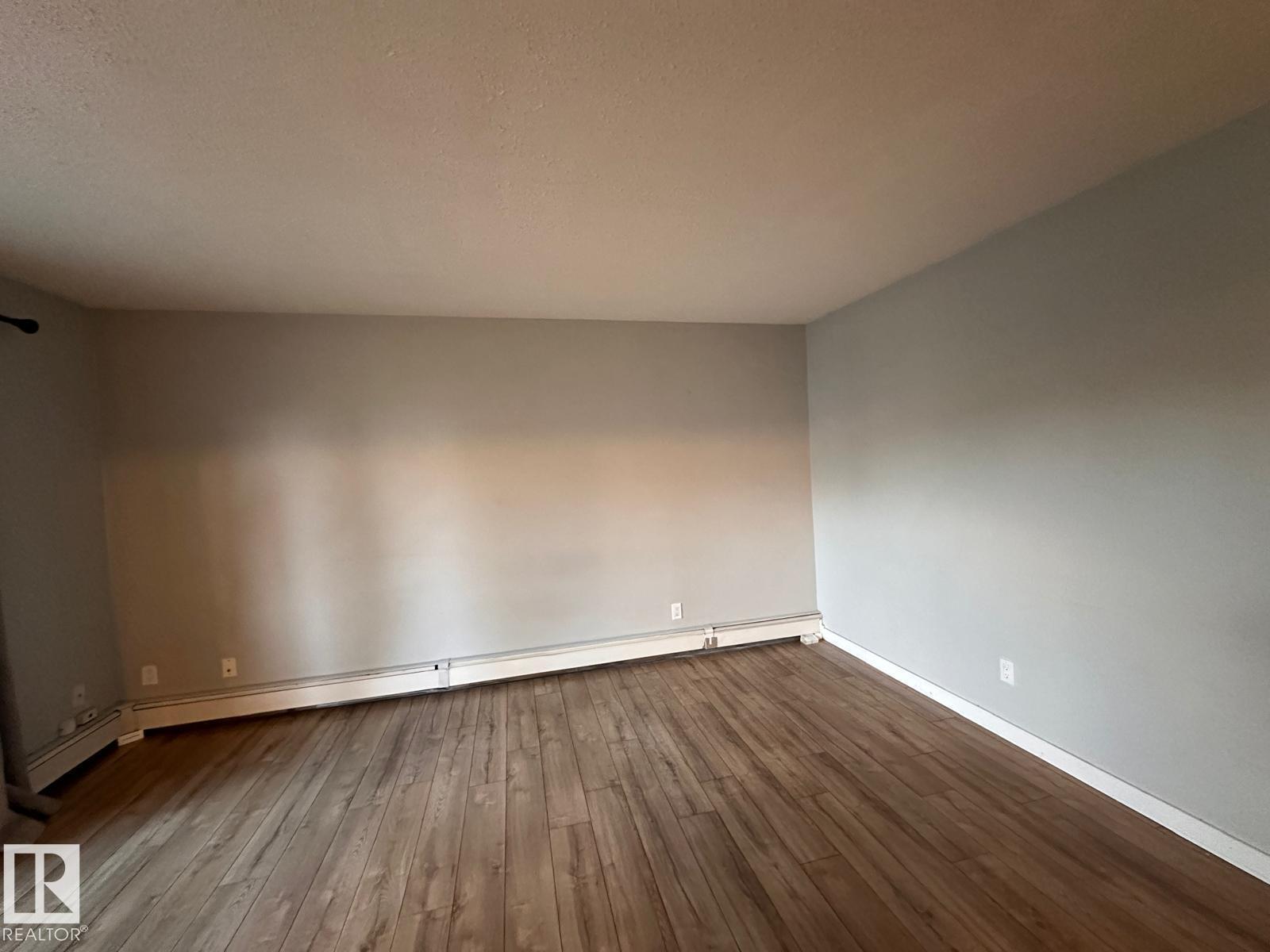 #4 3823 76 St Nw, Edmonton, Alberta  T6K 2P9 - Photo 6 - E4459126