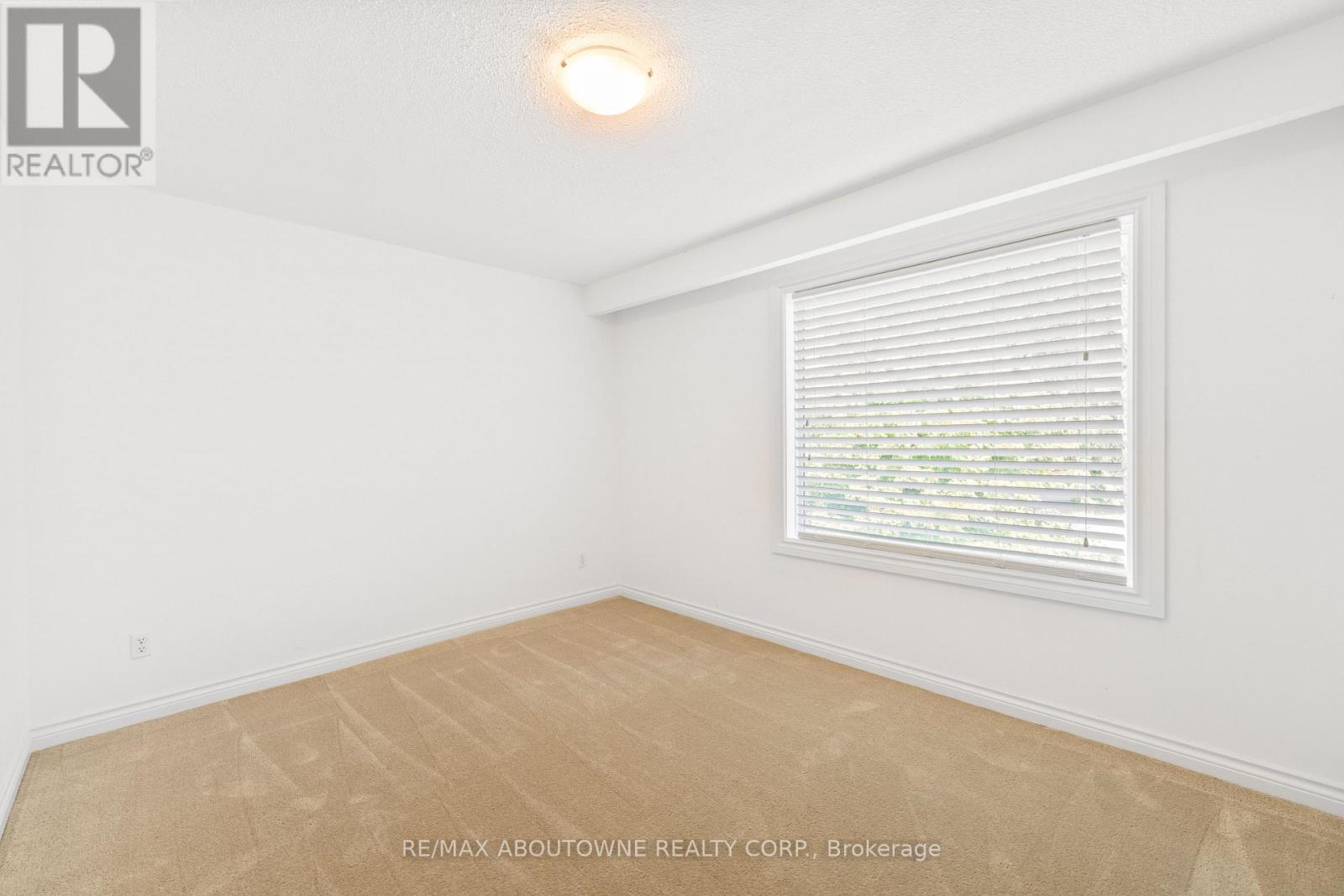 20 Arkendo Drive, Oakville (Fd Ford), Ontario  L6J 5T9 - Photo 26 - W12416294