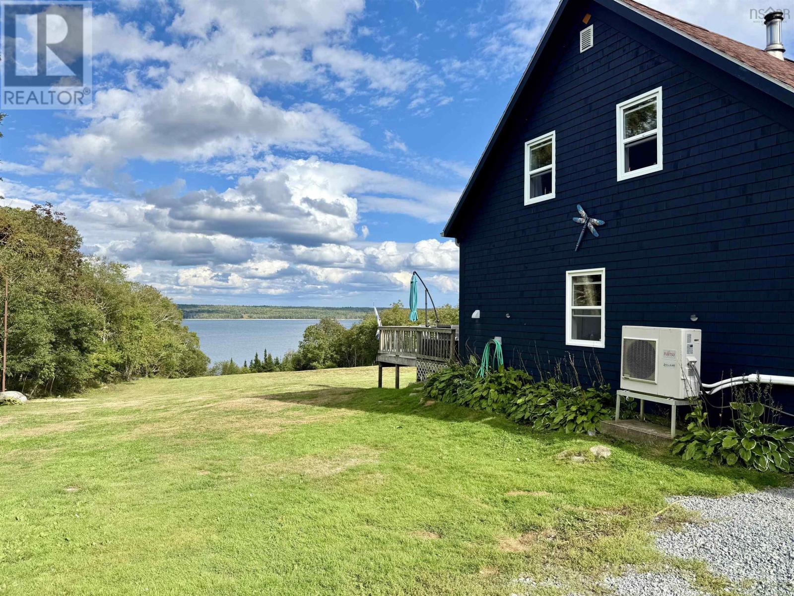 5100 Sandy Point Road, Jordan Ferry, Nova Scotia  B0T 1W0 - Photo 2 - 202524145