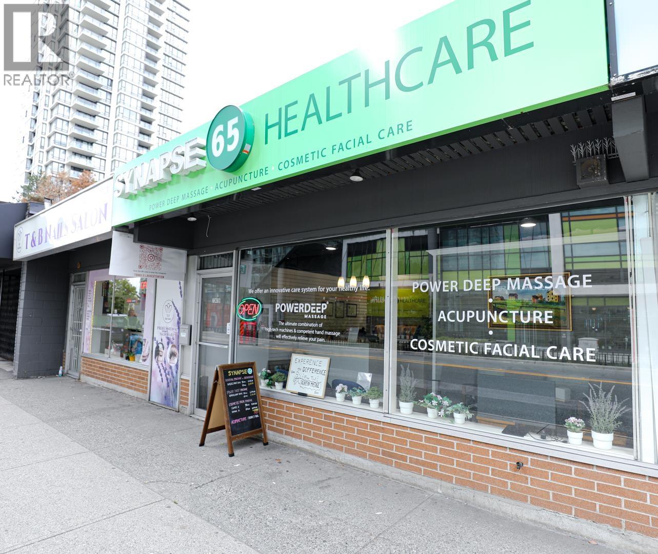 7347b Edmonds Street, Burnaby, British Columbia  V3N 1A7 - Photo 2 - C8072059