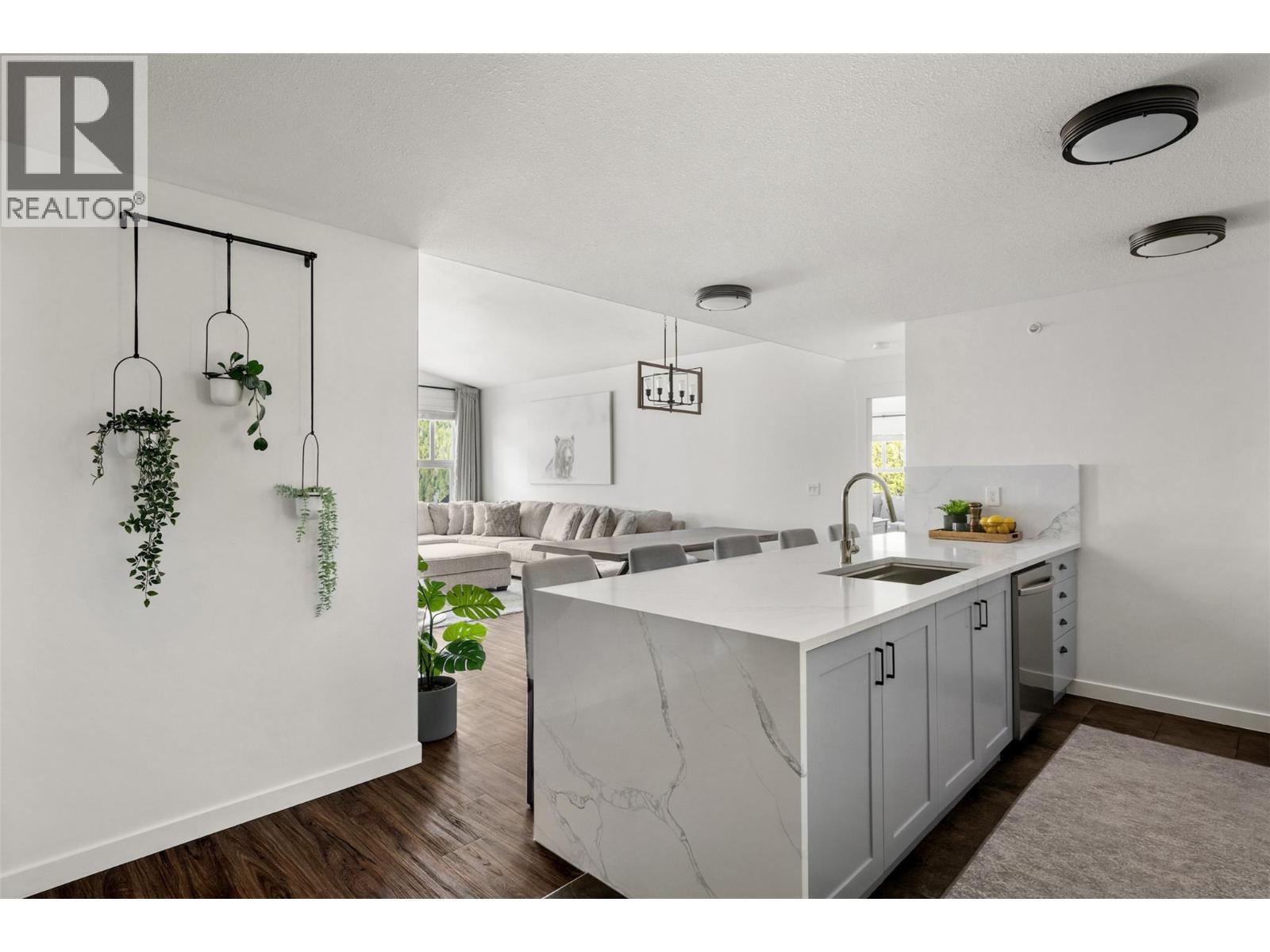 2070 Summit Drive Unit# 511, Panorama, British Columbia  V0A 1T0 - Photo 2 - 10363758