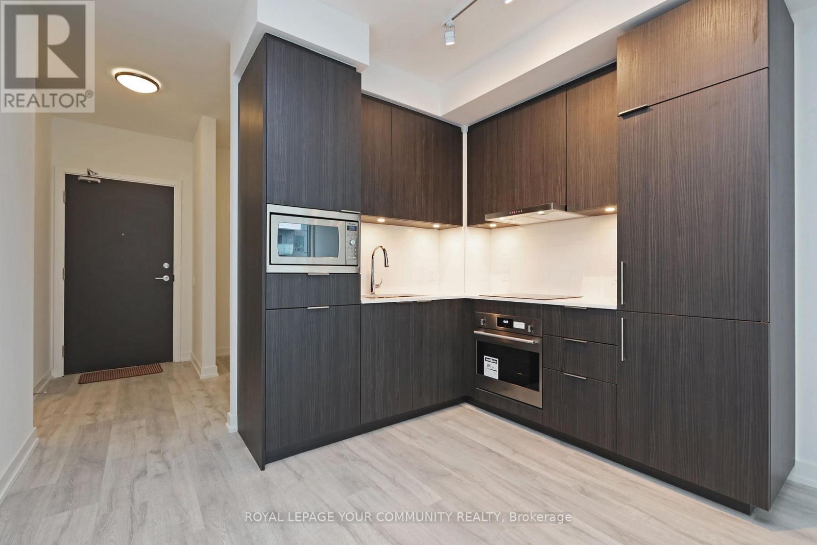 1003 - 8 Olympic Garden Drive, Toronto, Ontario  M2M 0B9 - Photo 10 - C12422459