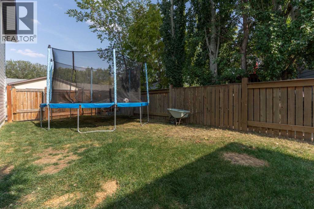 6122 32 Avenue, Camrose, Alberta  T4V 4R8 - Photo 29 - A2257482