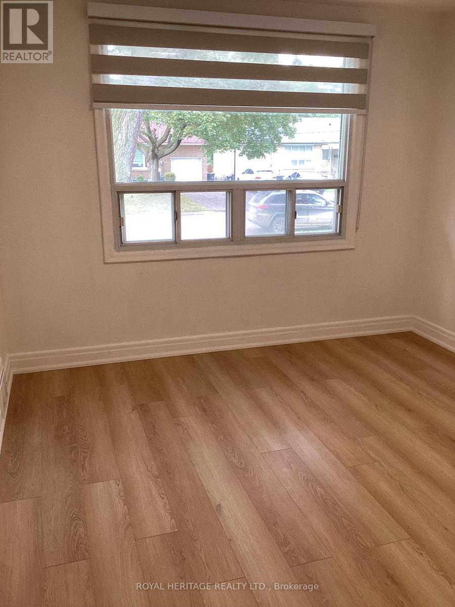 Upper - 23 Lejune Road, Toronto, Ontario  M1T 2S6 - Photo 12 - E12422483