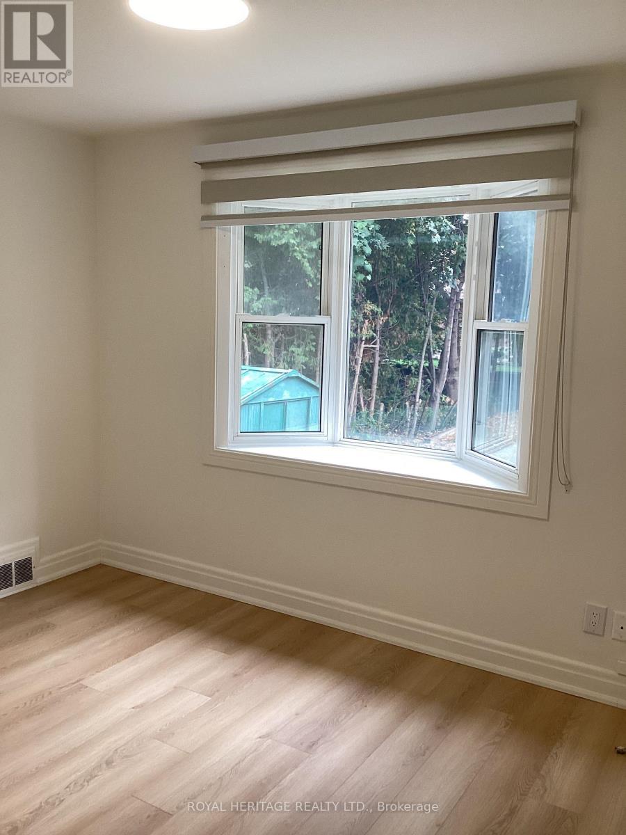 Upper - 23 Lejune Road, Toronto, Ontario  M1T 2S6 - Photo 13 - E12422483