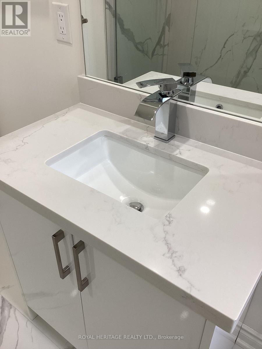Upper - 23 Lejune Road, Toronto, Ontario  M1T 2S6 - Photo 16 - E12422483