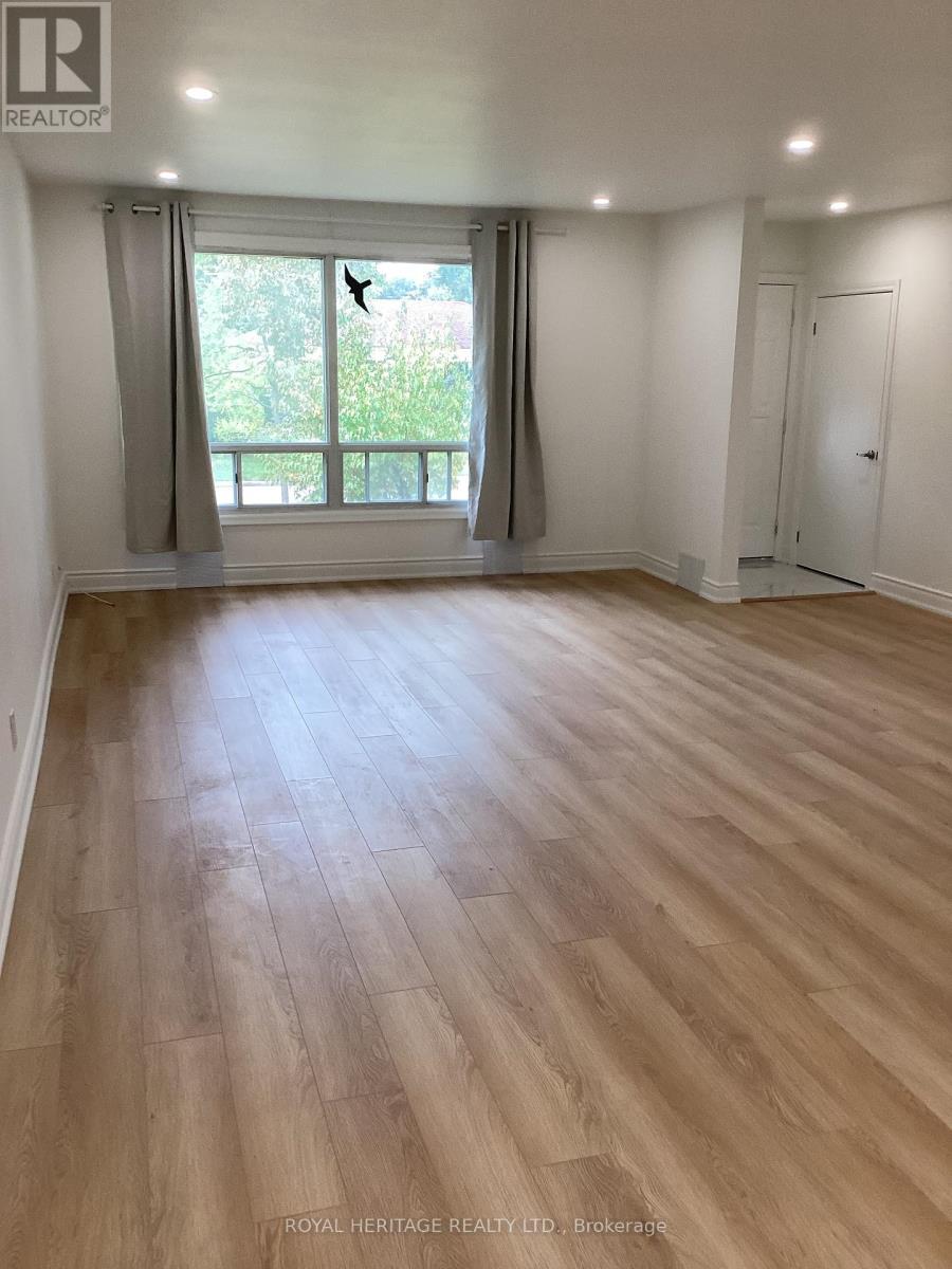 Upper - 23 Lejune Road, Toronto, Ontario  M1T 2S6 - Photo 8 - E12422483