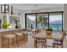 602 Lakeshore Drive Unit# 201, penticton, British Columbia