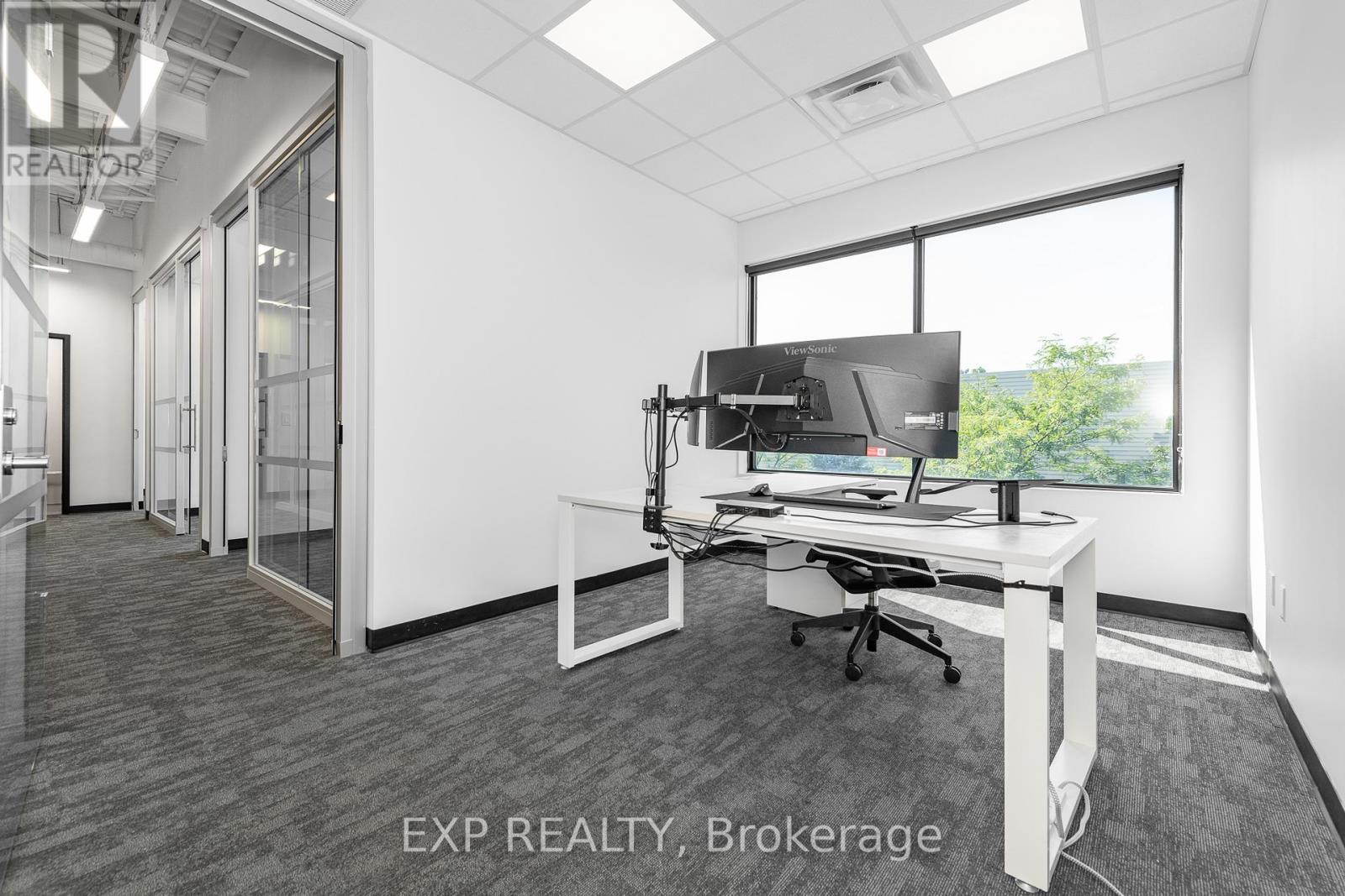 206 & 208 - 2310 St Laurent Boulevard, Ottawa, Ontario  K1G 5H9 - Photo 19 - X12422528