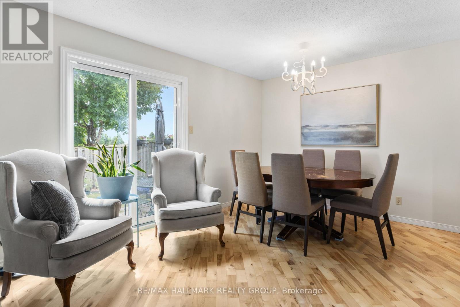 17 - 1598 Hoskins Crescent, Ottawa, Ontario  K4A 2H8 - Photo 11 - X12422559