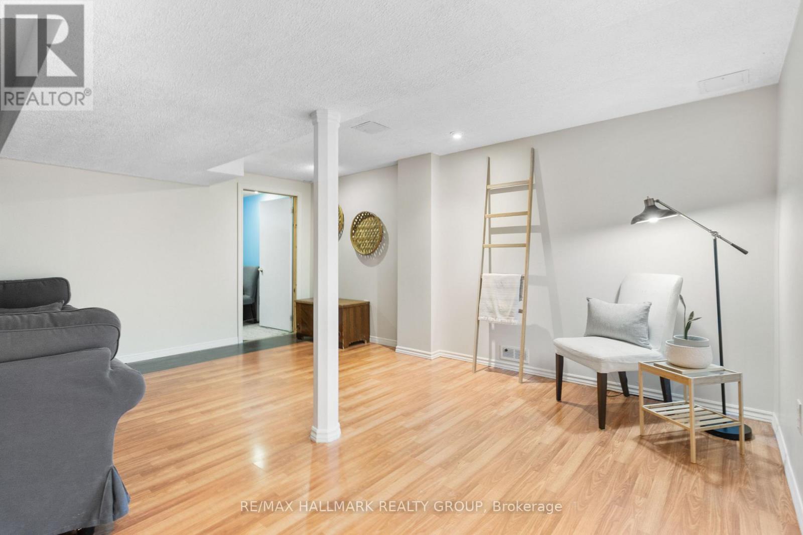17 - 1598 Hoskins Crescent, Ottawa, Ontario  K4A 2H8 - Photo 23 - X12422559