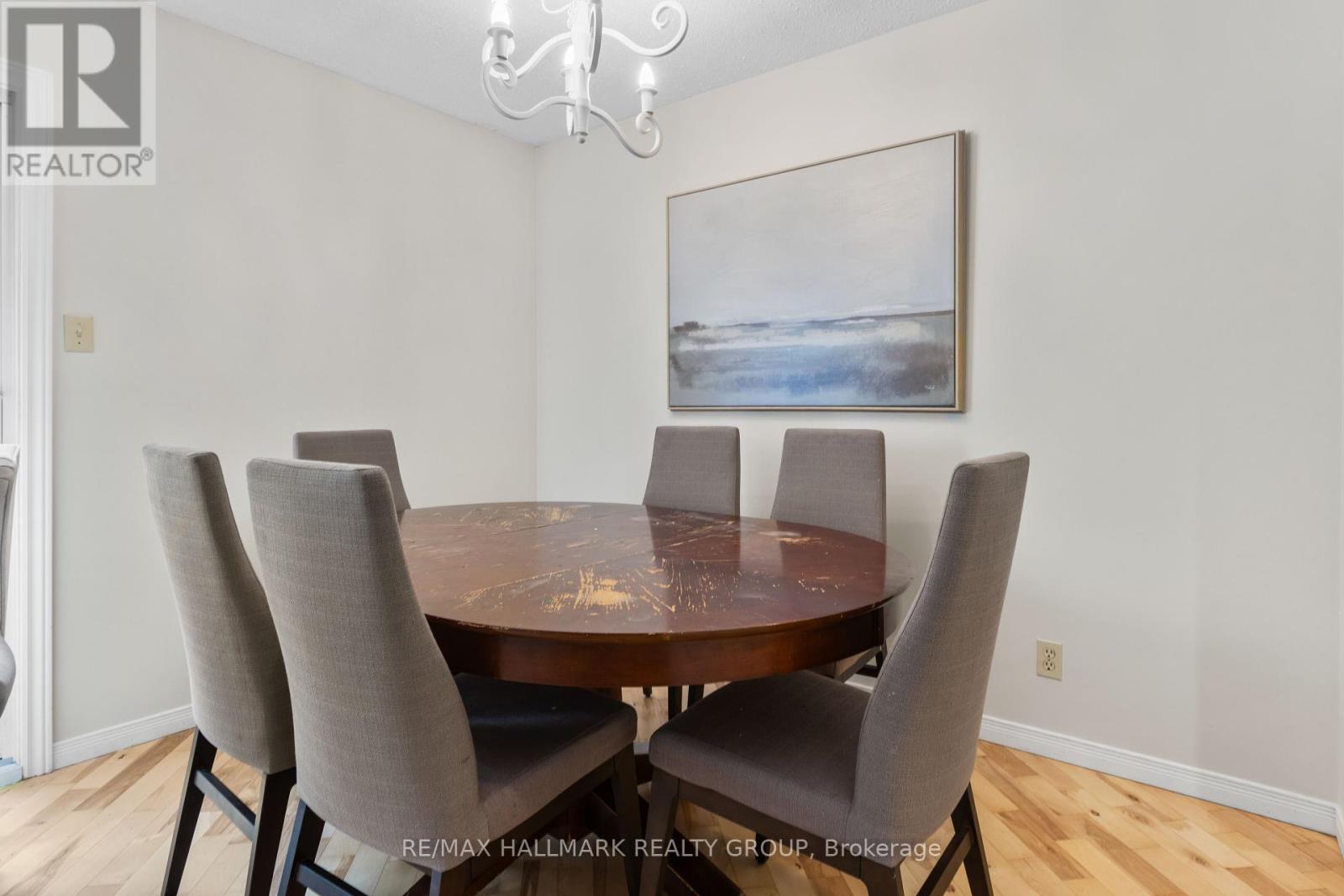 17 - 1598 Hoskins Crescent, Ottawa, Ontario  K4A 2H8 - Photo 9 - X12422559