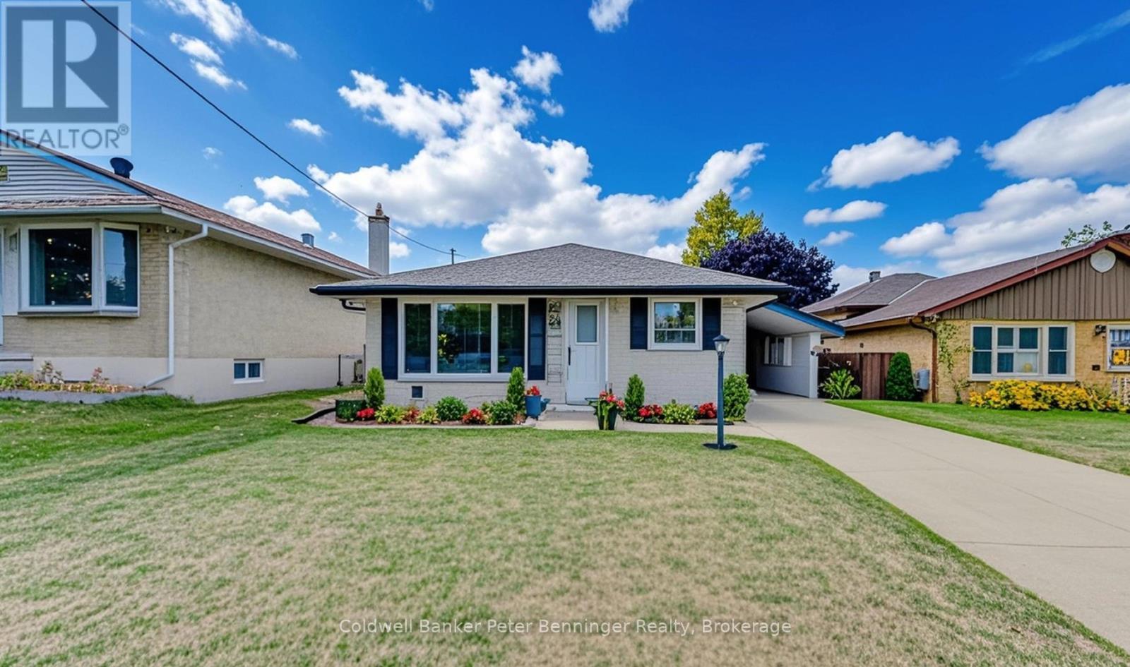 41 WEICHEL STREET, Kitchener, Ontario