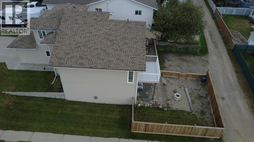 Property at 294 Tocher Avenue image 4