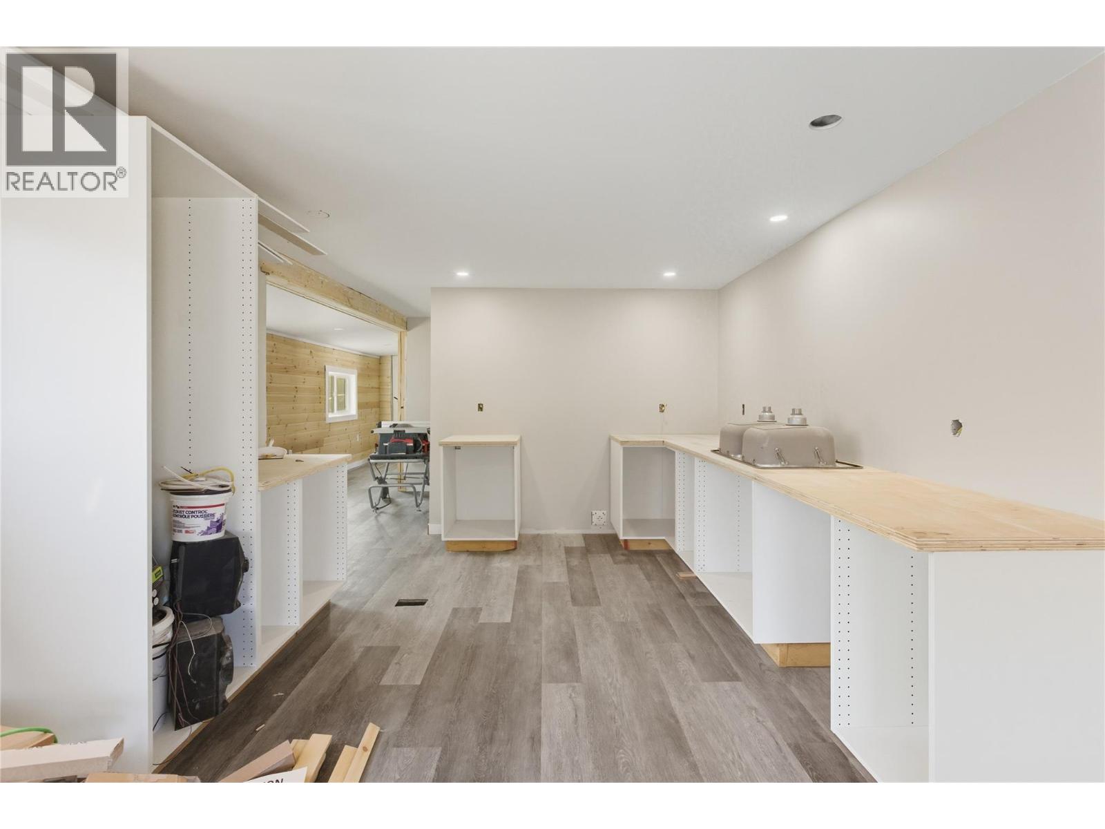 3 Pluto Drive Unit# 3p, Kamloops, British Columbia  V2B 1A6 - Photo 16 - 10363216