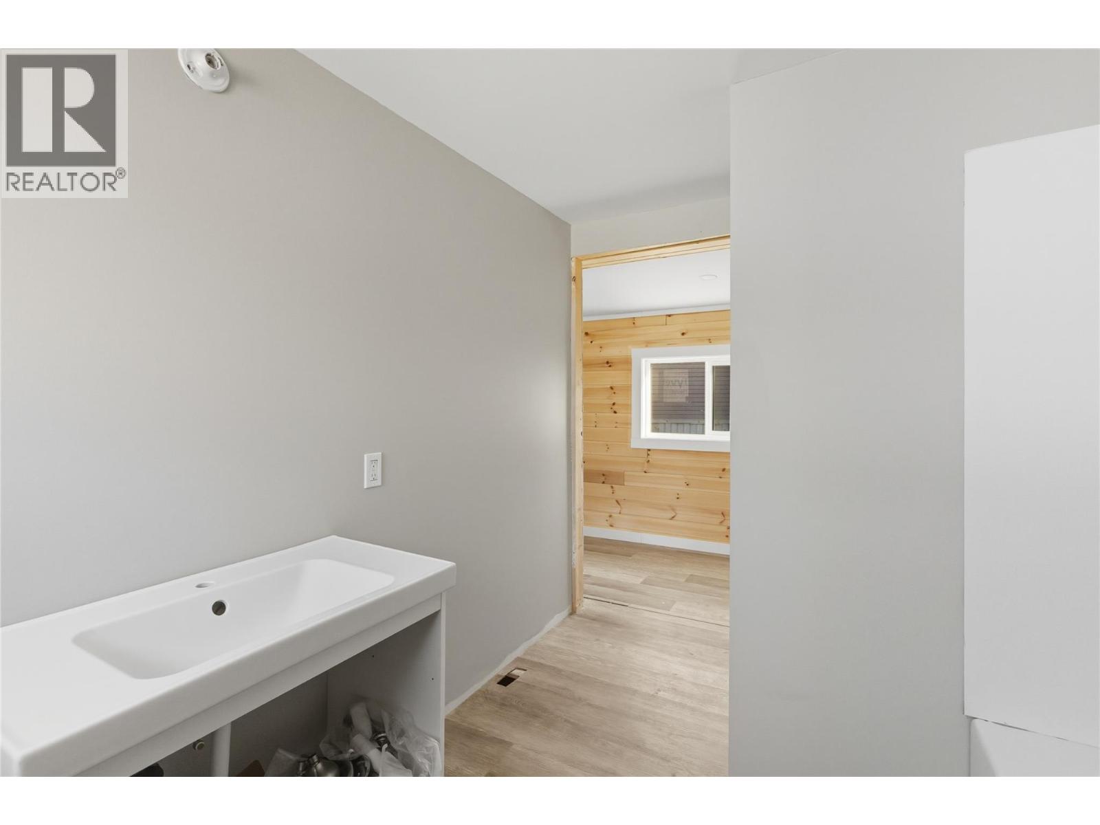 3 Pluto Drive Unit# 3p, Kamloops, British Columbia  V2B 1A6 - Photo 18 - 10363216