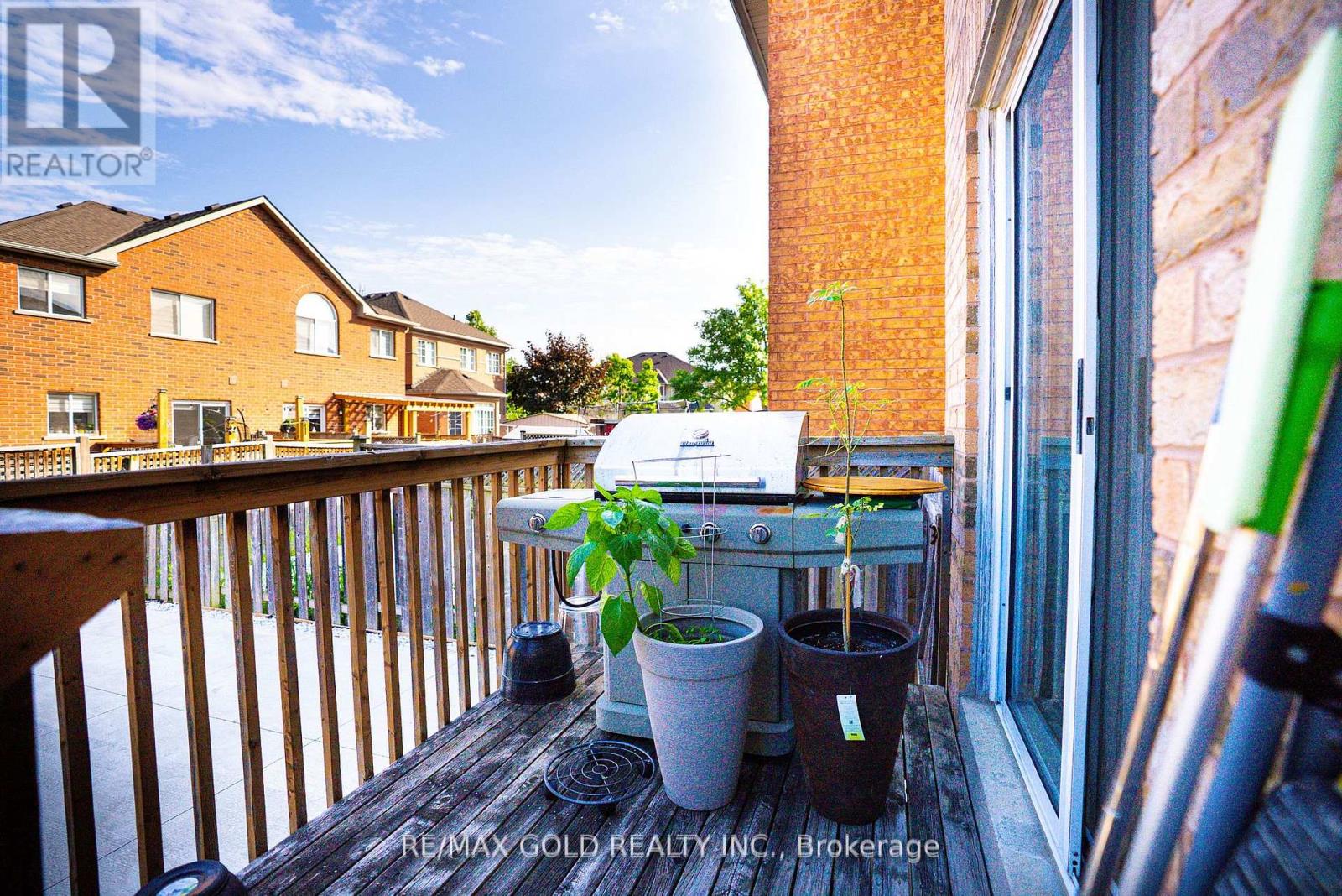 3218 Camberwell Drive, Mississauga, Ontario  L5M 6S8 - Photo 25 - W12422475