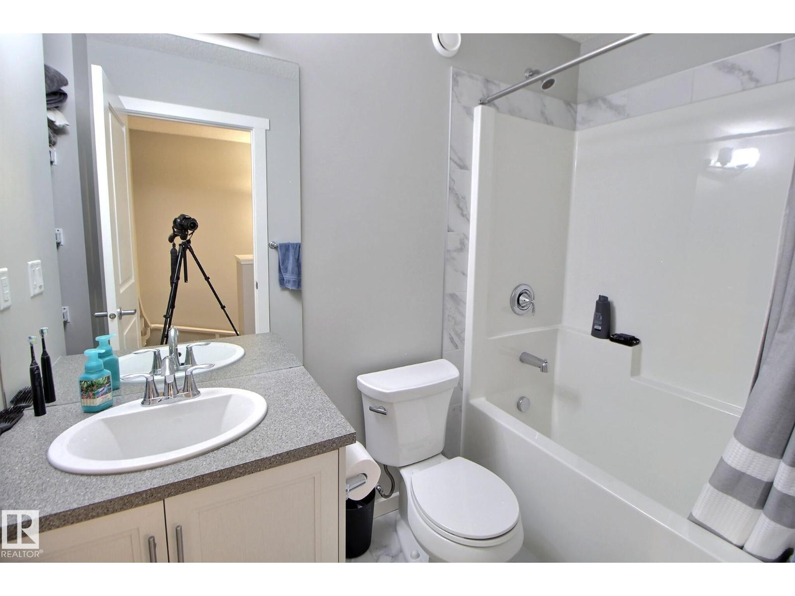 2271 Glenridding Bv Sw, Edmonton, Alberta  T6W 3P4 - Photo 9 - E4459136