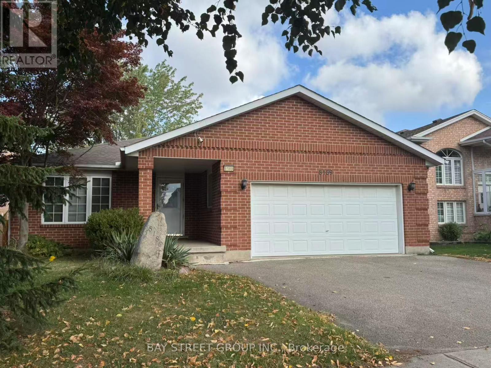 8189 HARVEST CRESCENT, Niagara Falls, Ontario