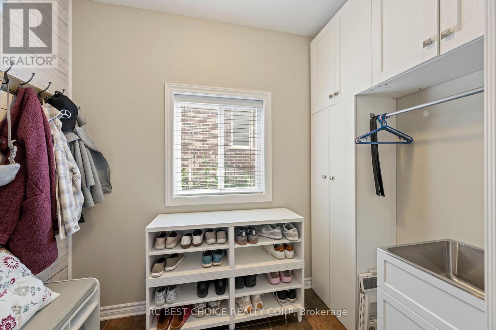 885 Kettleridge Street, London North, Ontario  N6H 0E7 - Photo 16 - X12422491
