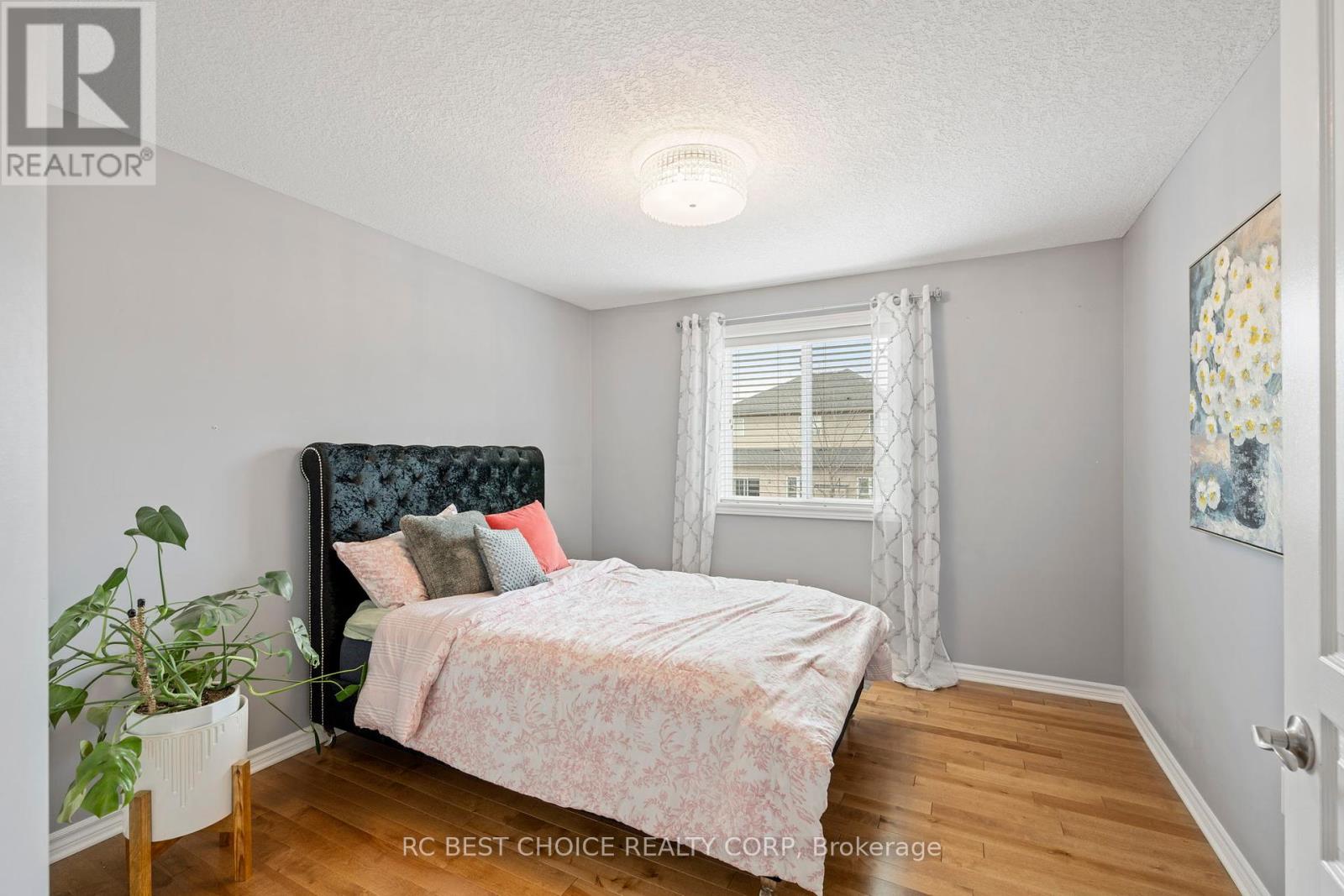 885 Kettleridge Street, London North, Ontario  N6H 0E7 - Photo 19 - X12422491