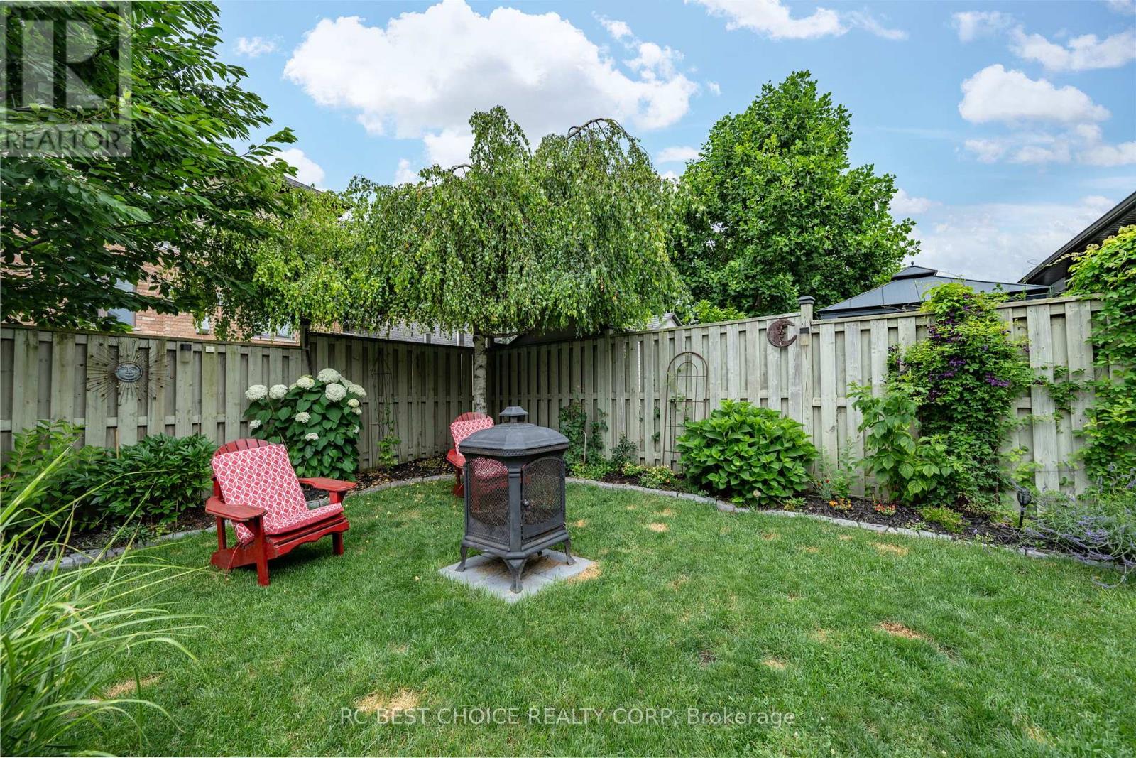 885 Kettleridge Street, London North, Ontario  N6H 0E7 - Photo 36 - X12422491