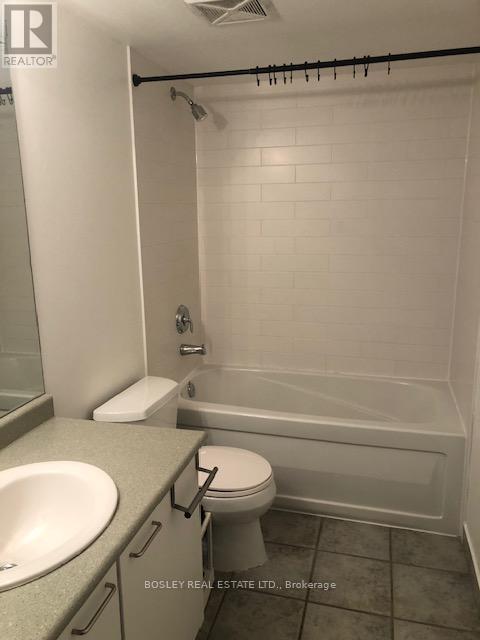 1801 - 22 Wellesley Street, Toronto, Ontario  M4Y 1G3 - Photo 2 - C12422511