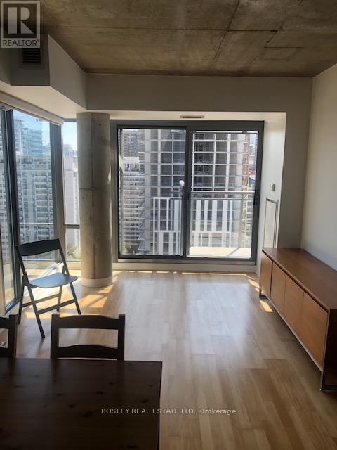 1801 - 22 Wellesley Street, Toronto, Ontario  M4Y 1G3 - Photo 8 - C12422511
