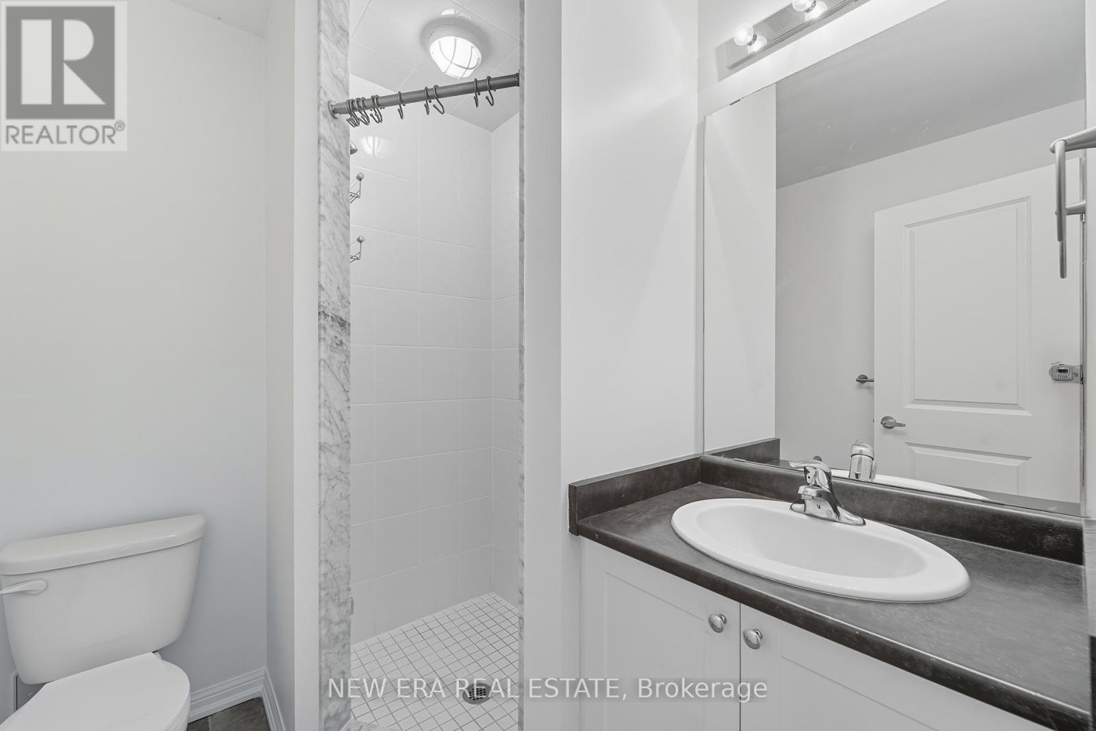 120 - 80 Aspen Springs Drive, Clarington, Ontario  L1C 0V4 - Photo 10 - E12422531
