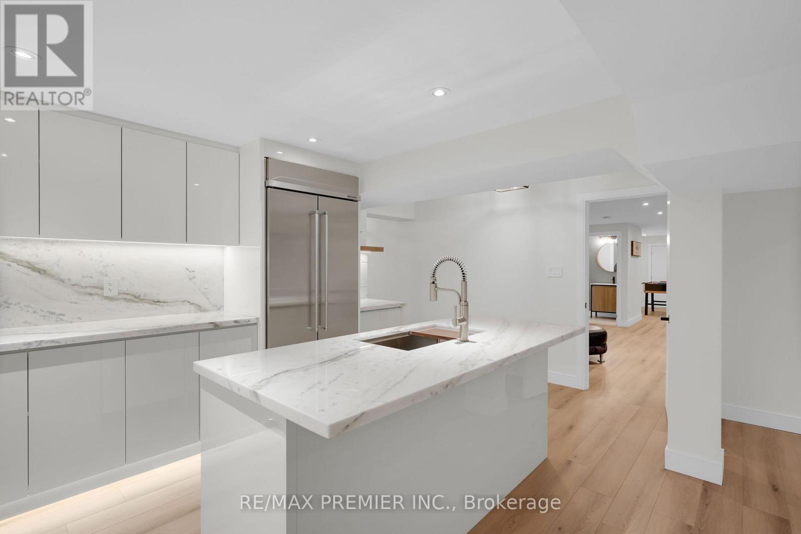 19 Polo Crescent, Vaughan, Ontario  L4L 8W6 - Photo 38 - N12422560