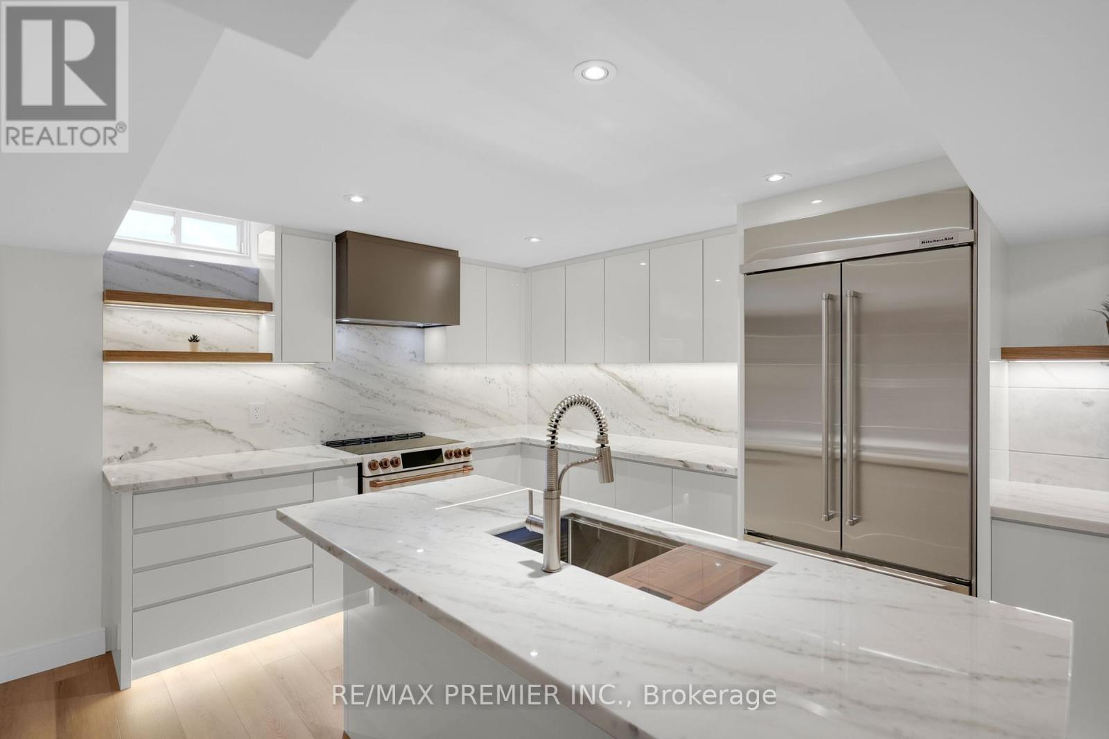 19 Polo Crescent, Vaughan, Ontario  L4L 8W6 - Photo 39 - N12422560