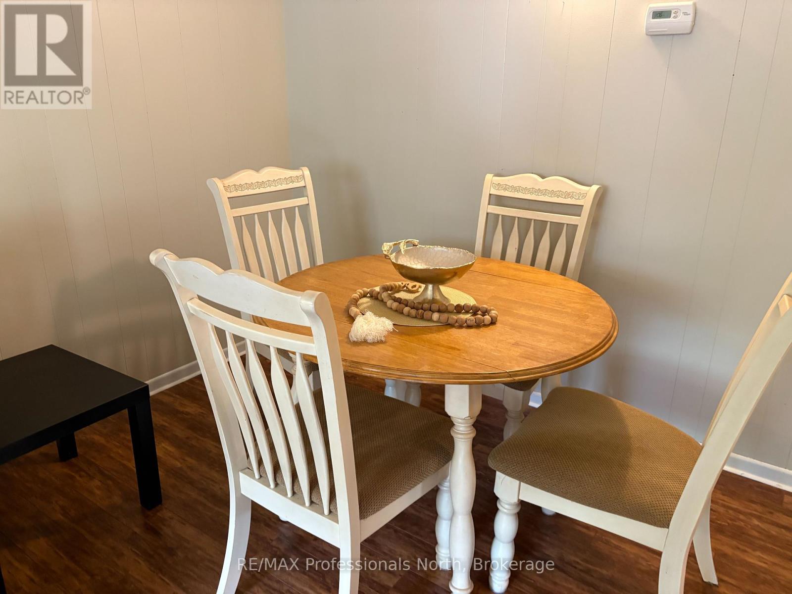 2 South Fetterly Street, Huntsville, Ontario  P1H 1K7 - Photo 5 - X12399188