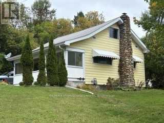 2 South Fetterly Street, Huntsville, Ontario  P1H 1K7 - Photo 2 - X12399188