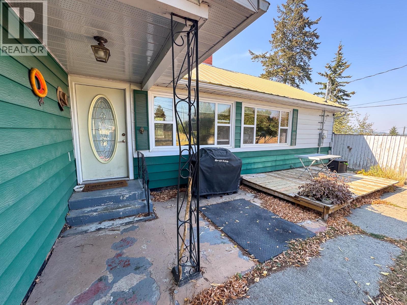 1405 12th Avenue S, Cranbrook, British Columbia  V1C 2T6 - Photo 3 - 10363694