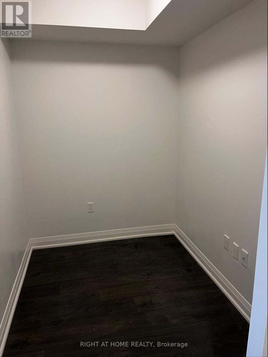 415 - 10 Gibbs Road, Toronto (Islington-City Centre West), Ontario  M9B 6L6 - Photo 10 - W12422510