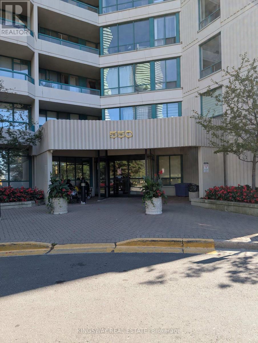 1406 - 550 Webb Drive, Mississauga, Ontario  L5B 3Y4 - Photo 2 - W12422540