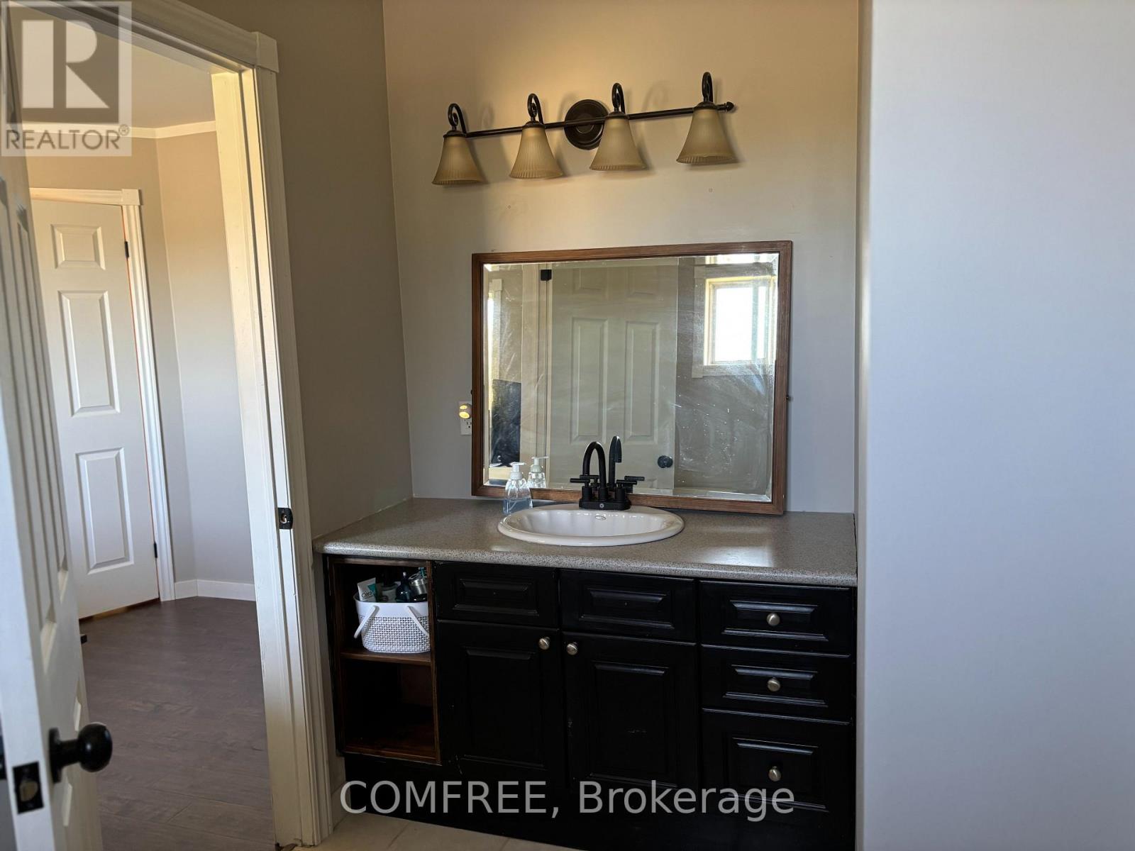 25 Mcgregor Court, Southgate, Ontario  N0C 1B0 - Photo 24 - X12379056
