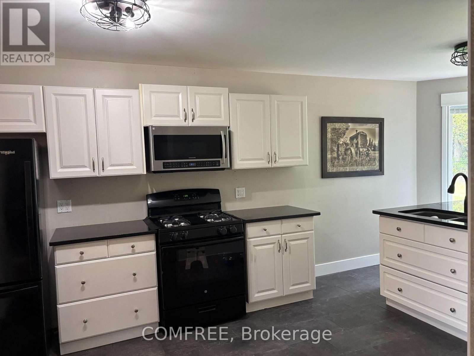 25 Mcgregor Court, Southgate, Ontario  N0C 1B0 - Photo 16 - X12379056