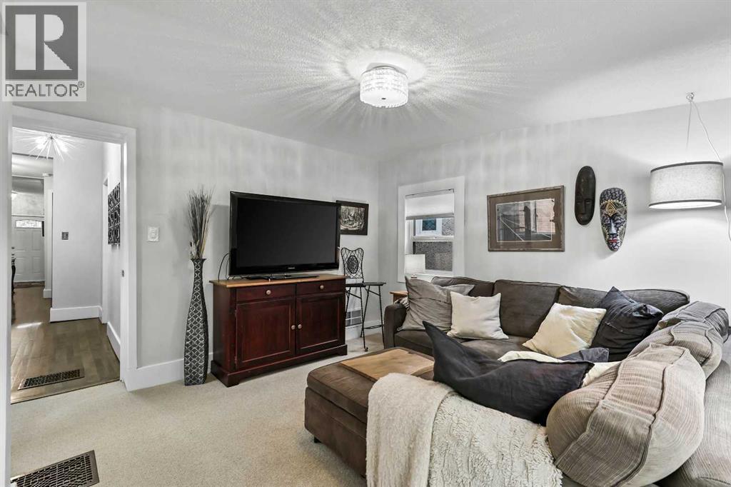 447 Marsh Road Ne, Calgary, Alberta  T2E 5B2 - Photo 13 - A2255206