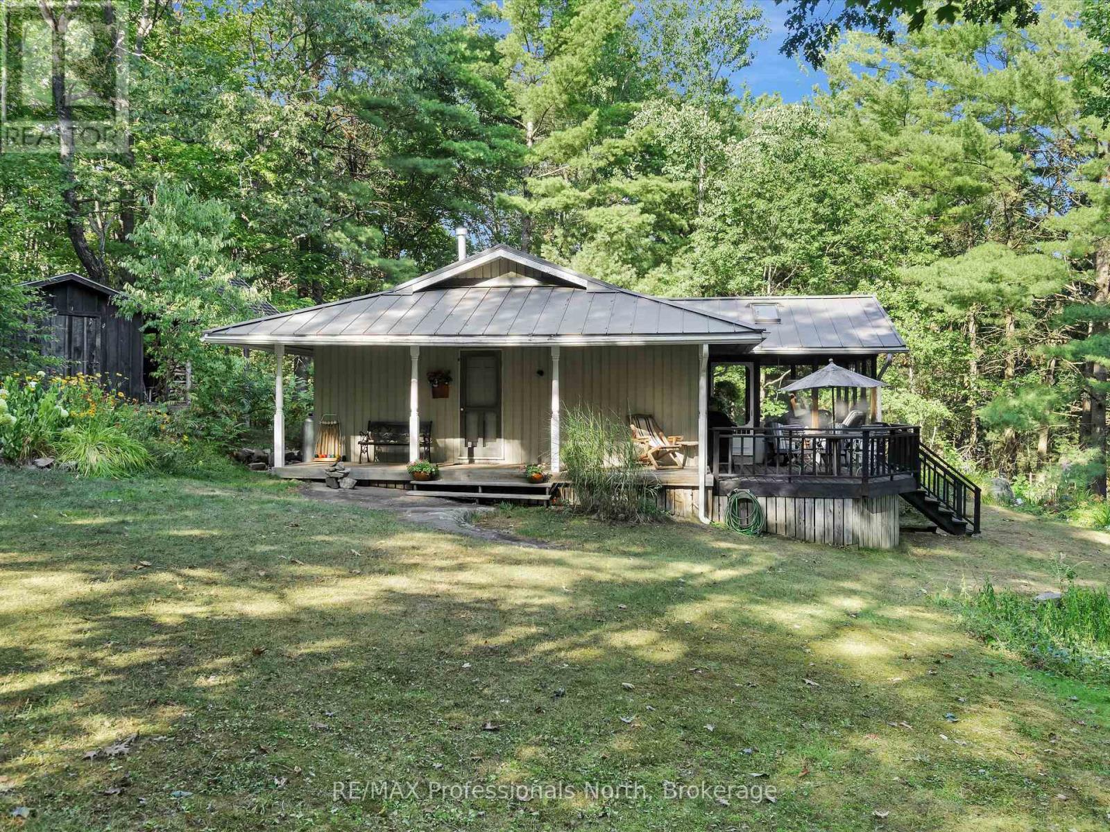 1401 Rocksborough Road Pvt 2, Bracebridge, Ontario  P1L 1X3 - Photo 21 - X12344369