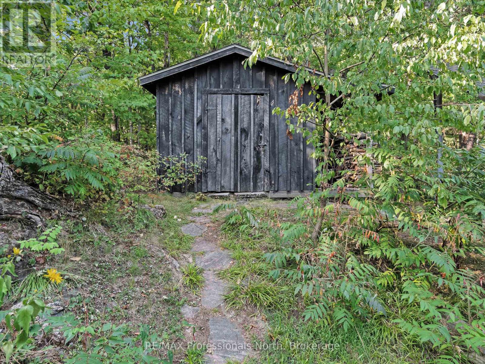 1401 Rocksborough Road Pvt 2, Bracebridge, Ontario  P1L 1X3 - Photo 46 - X12344369