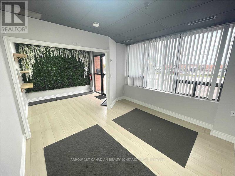 40 - 6033 Shawson Drive, Mississauga, Ontario  L5T 1H8 - Photo 3 - W12392980