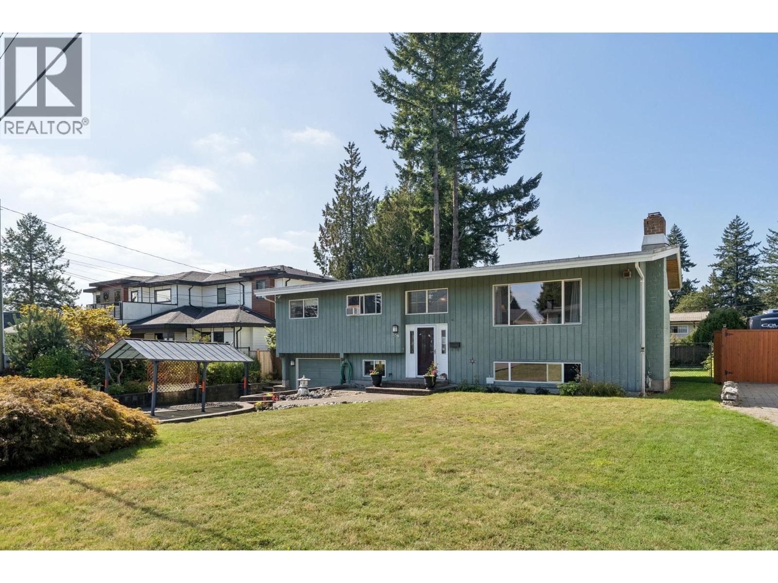 558 DRAYCOTT STREET, Coquitlam, British Columbia