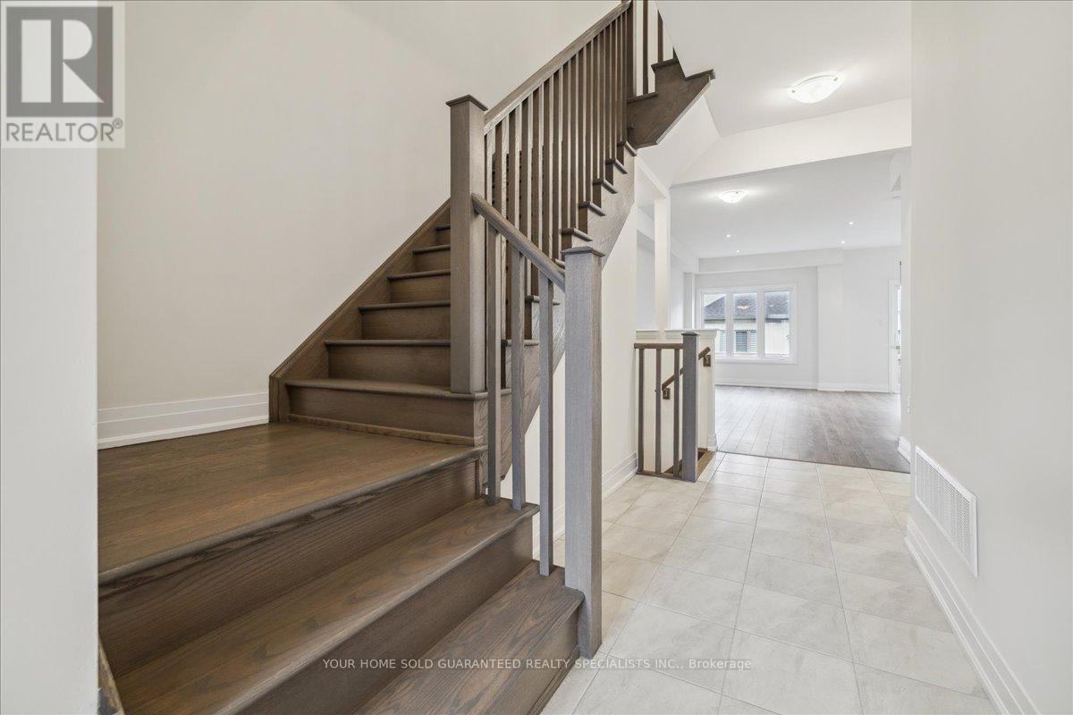 64 Cosmopolitan Common, St. Catharines, Ontario  L2M 0B8 - Photo 5 - X12422498