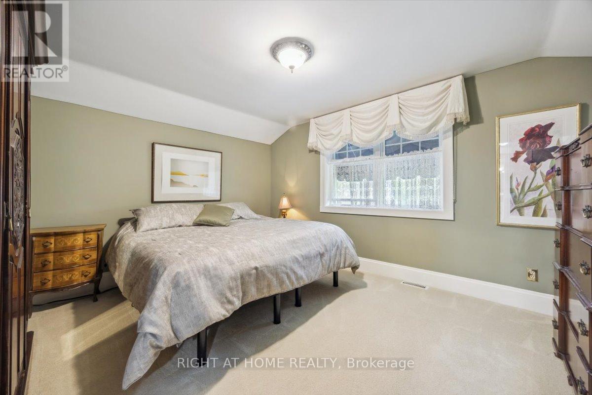 16 Nelles Boulevard, Grimsby, Ontario  L3M 3R1 - Photo 26 - X12422536